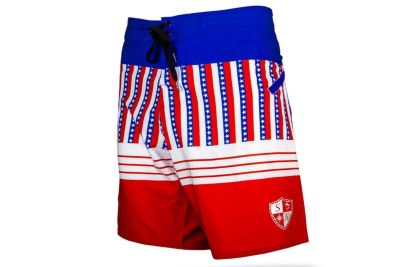 Trendy Men’s Shorts for Summer Vacations